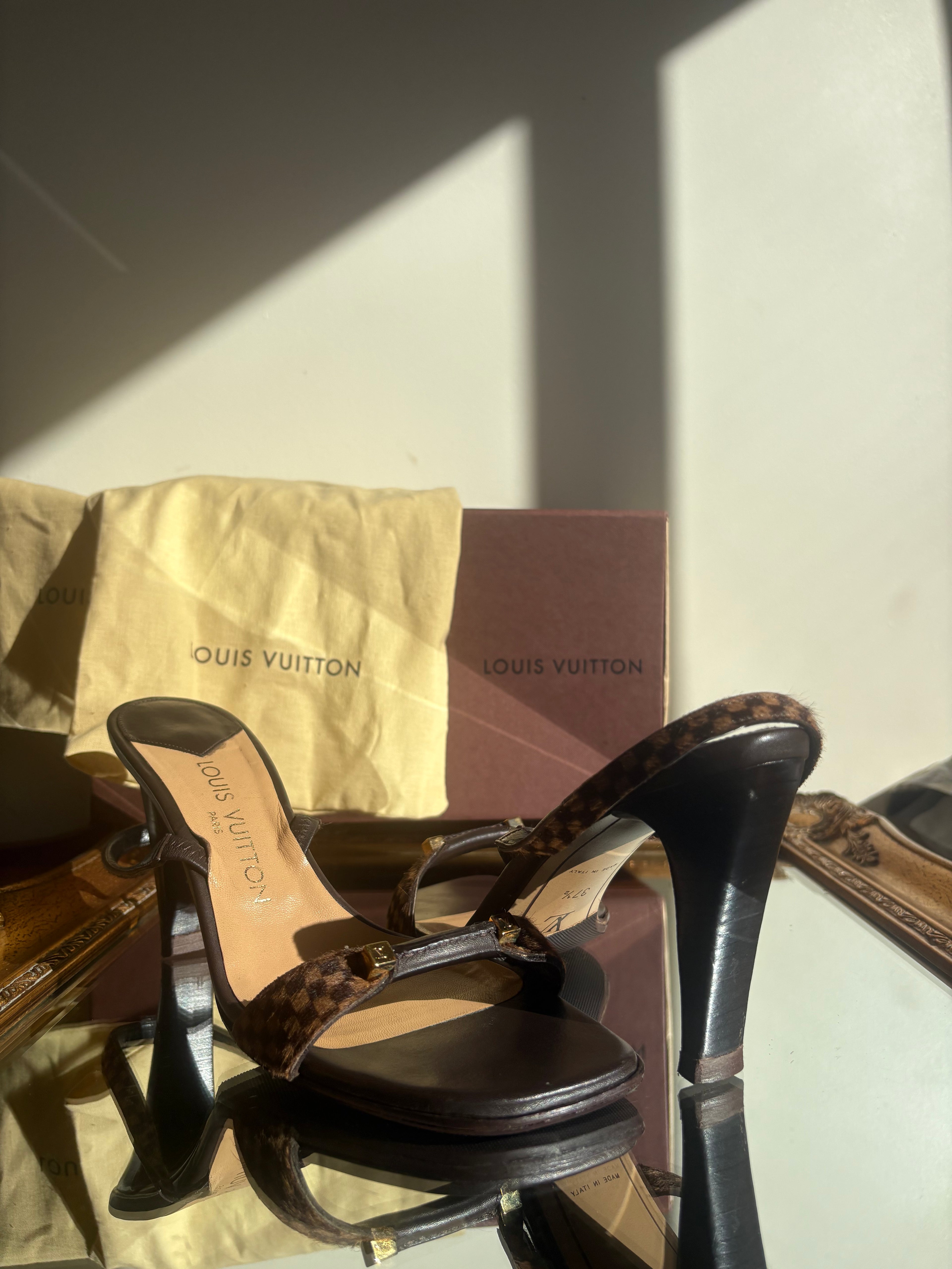 Louis Vuitton damier pony hair mules (37.5)