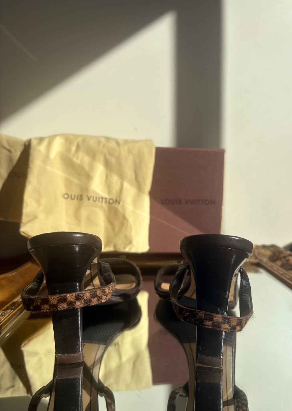 Louis Vuitton damier pony hair mules (37.5)