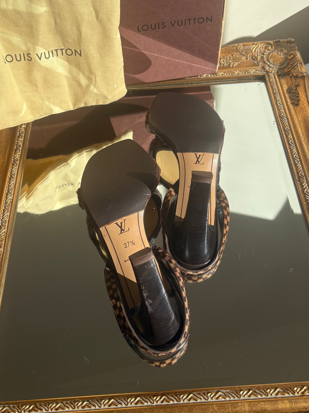 Louis Vuitton damier pony hair mules (37.5)