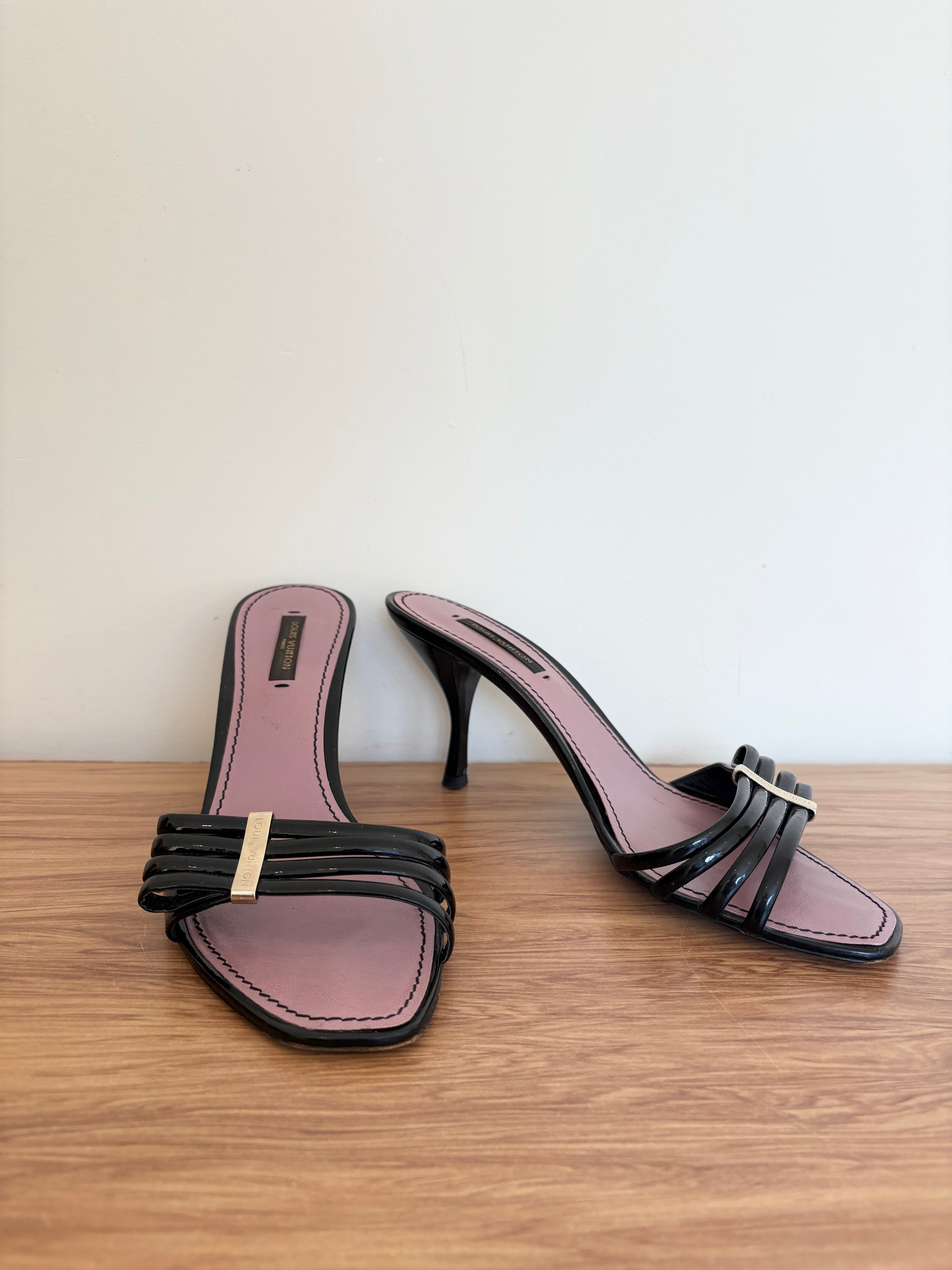 Louis Vuitton black patent leather mules (37)