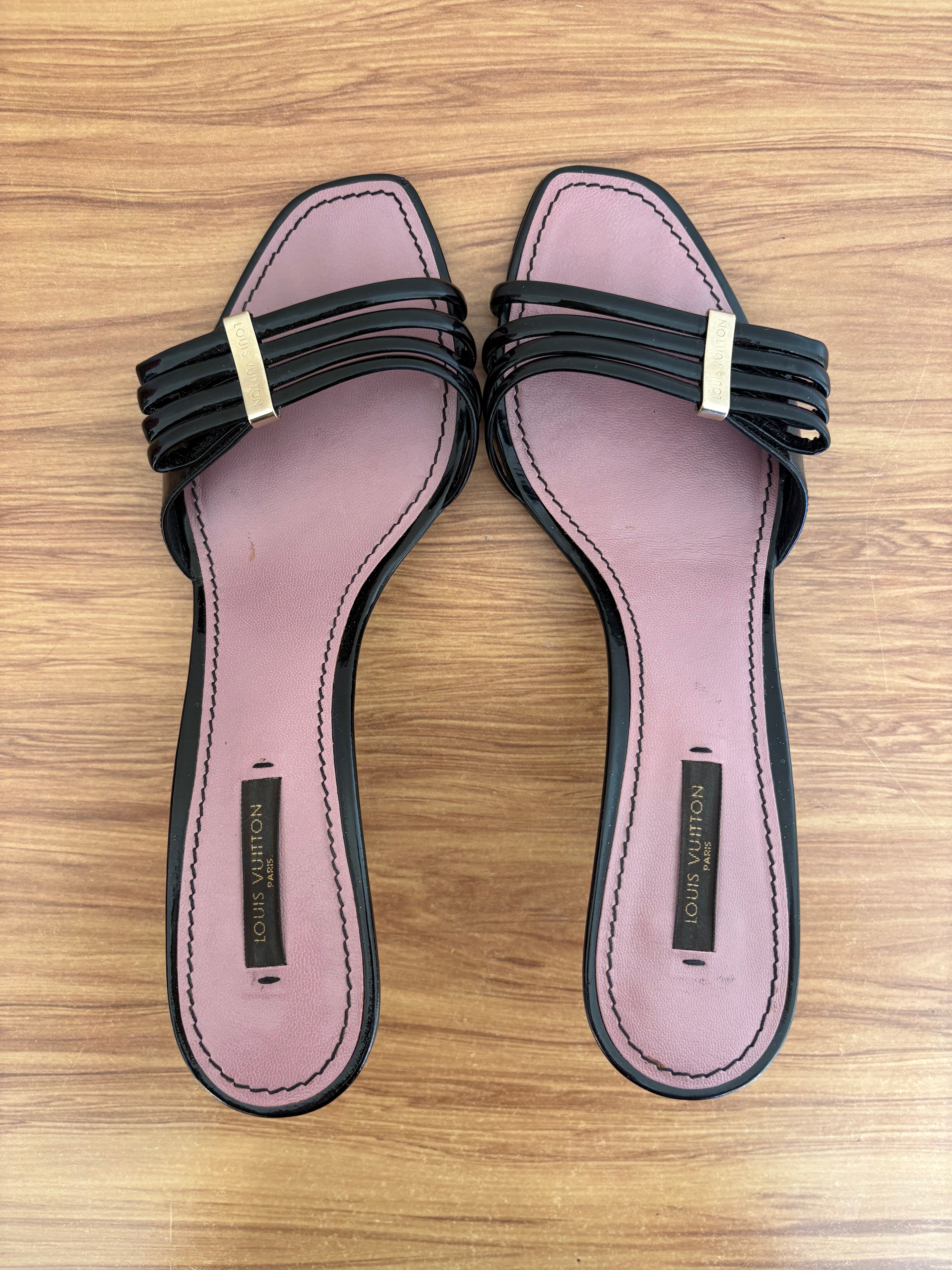 Louis Vuitton black patent leather mules (37)