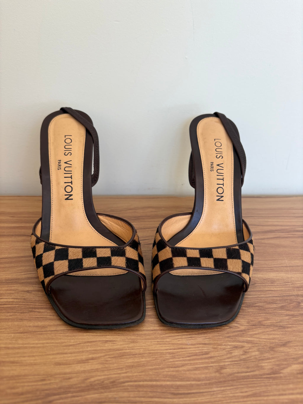 Louis Vuitton damier slingback heels (36.5)