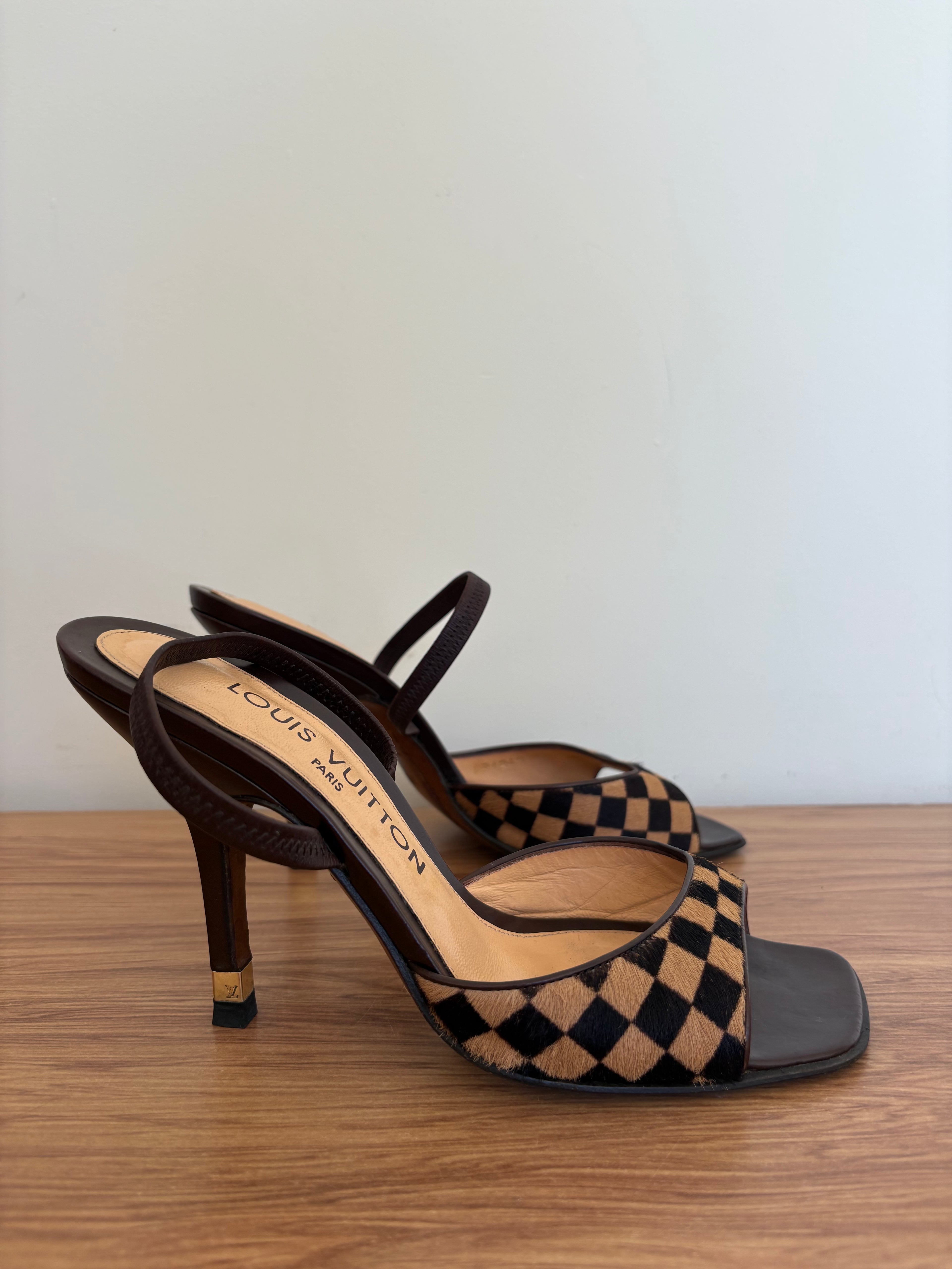 Louis Vuitton damier slingback heels (36.5)
