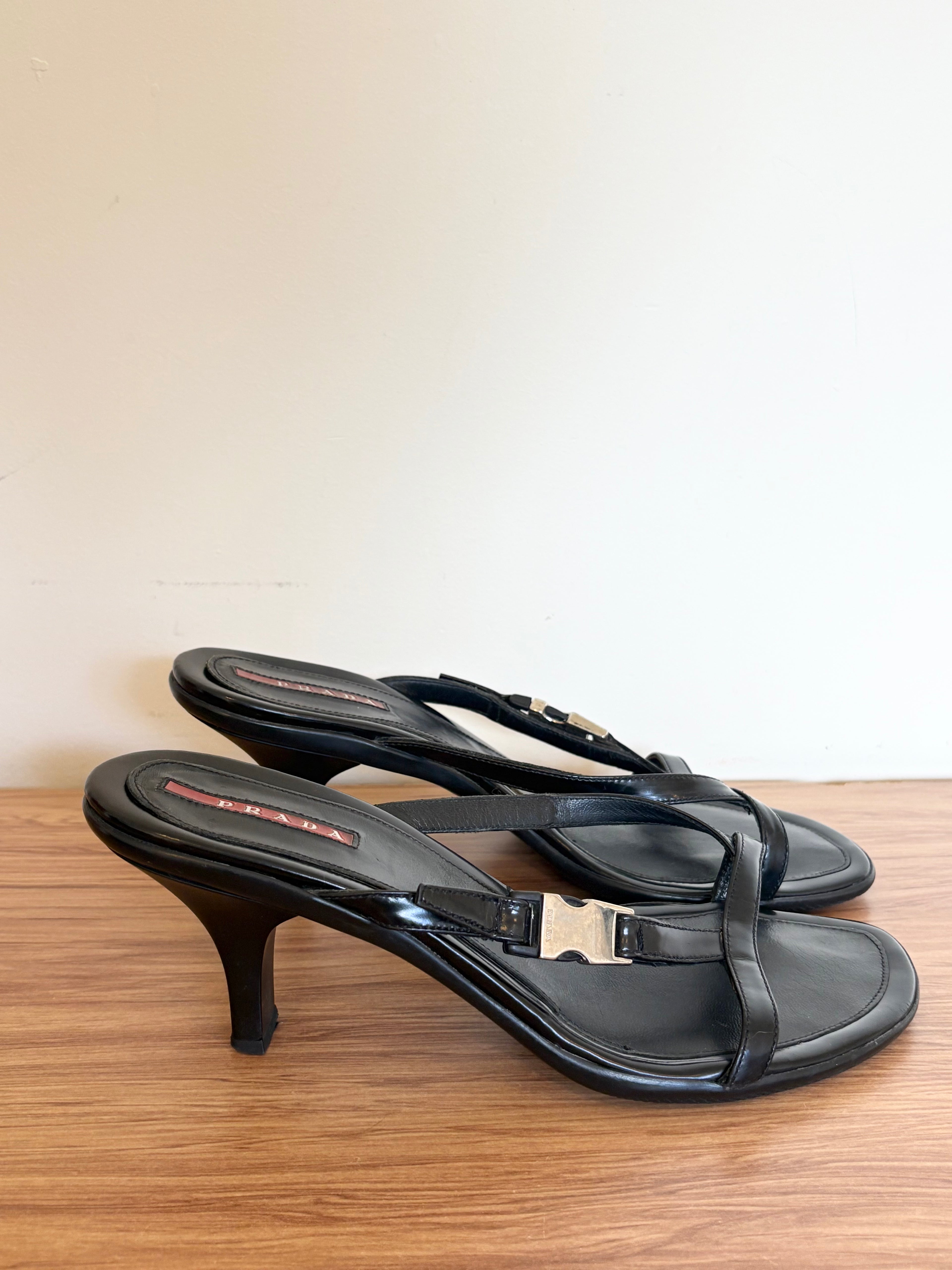 Prada black leather sport kitten heels (37.5)
