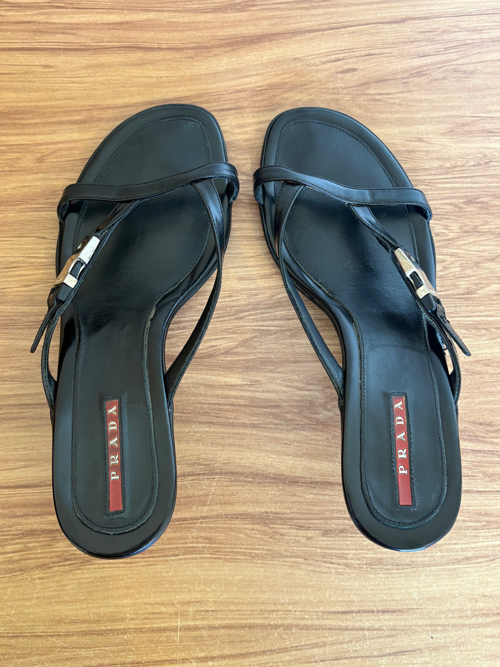 Prada black leather sport kitten heels (37.5)