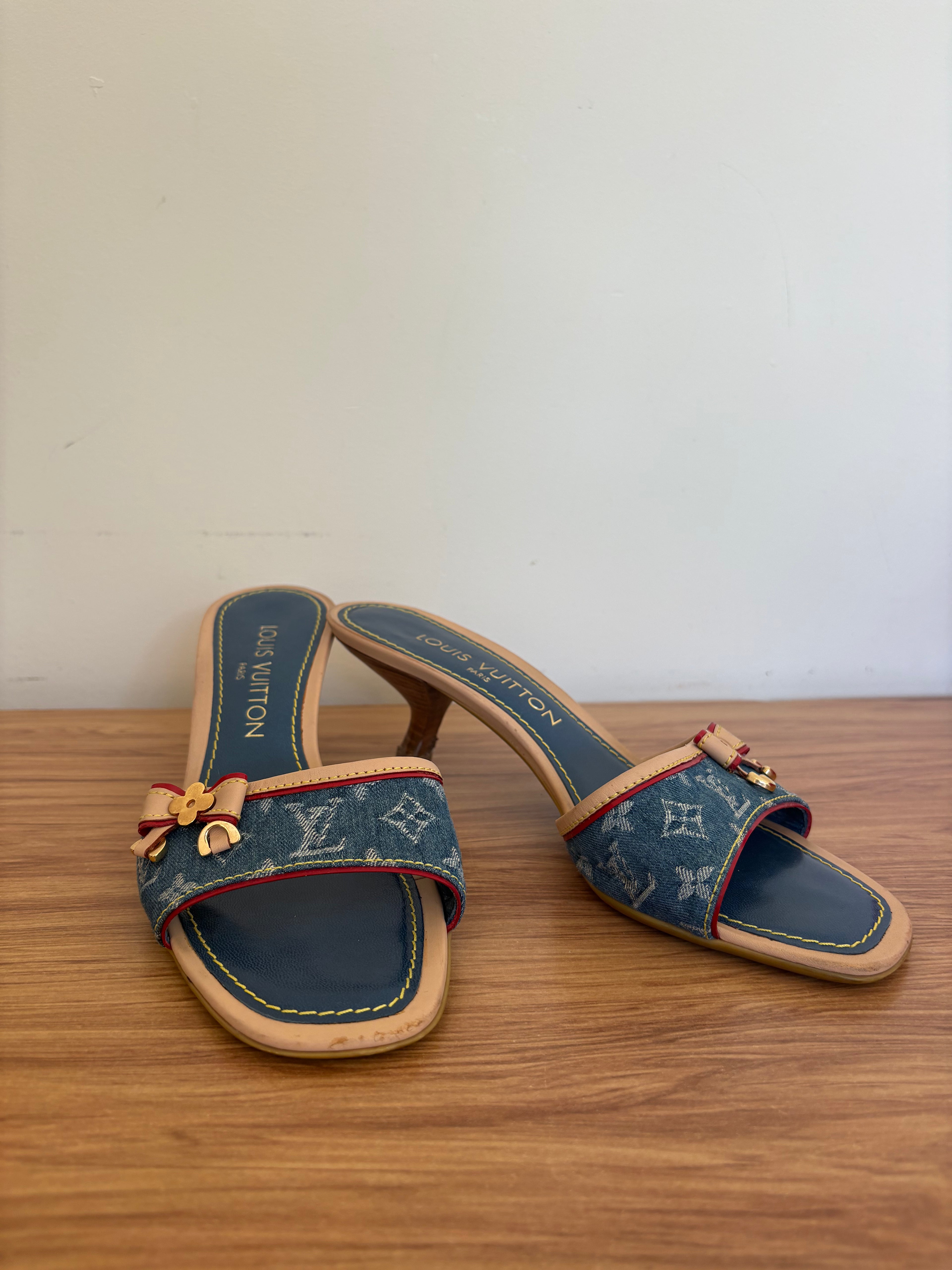 Louis Vuitton x Marc Jacobs denim monogram kitten mules (36)