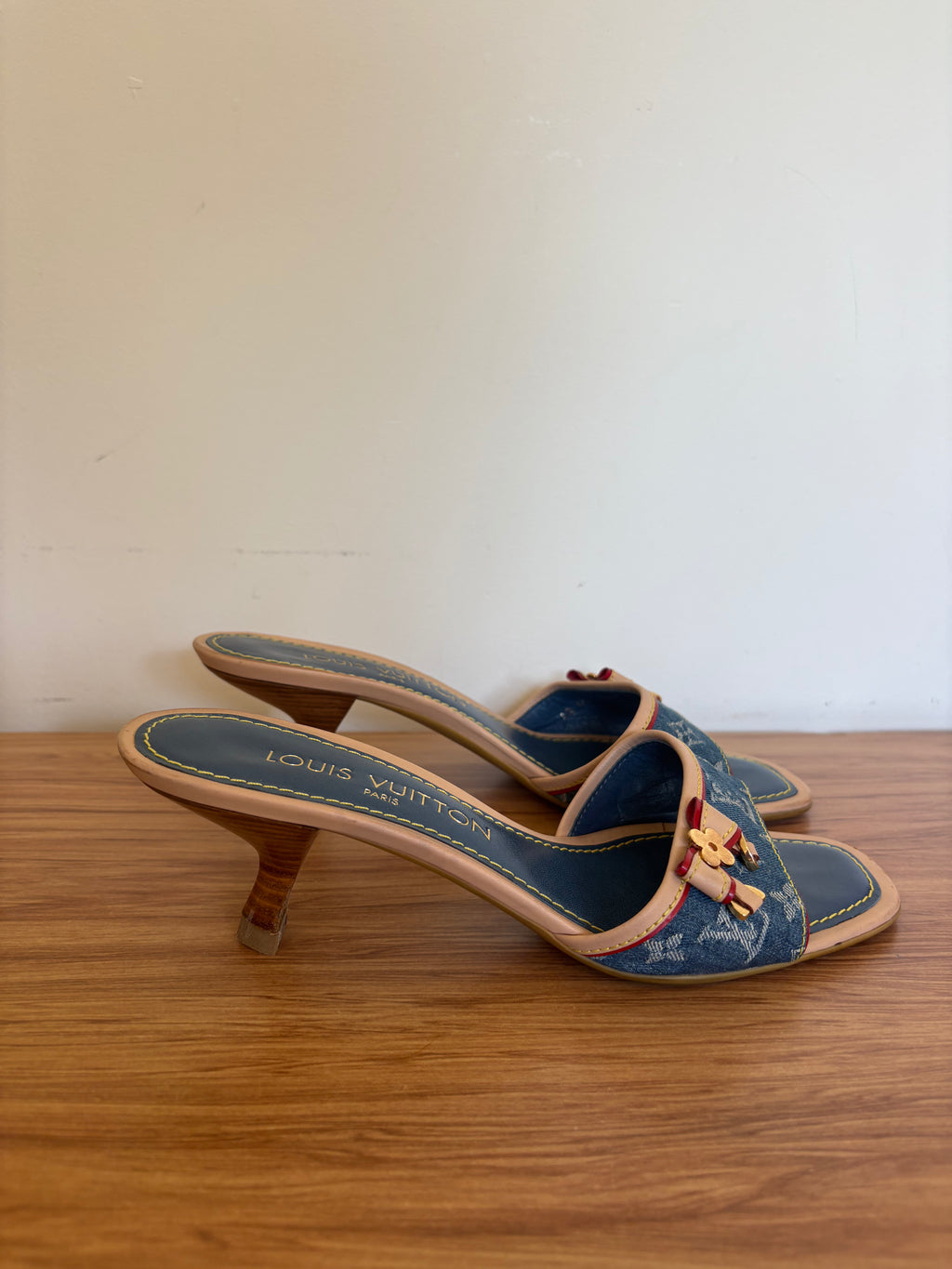 Louis Vuitton x Marc Jacobs denim monogram kitten mules (36)