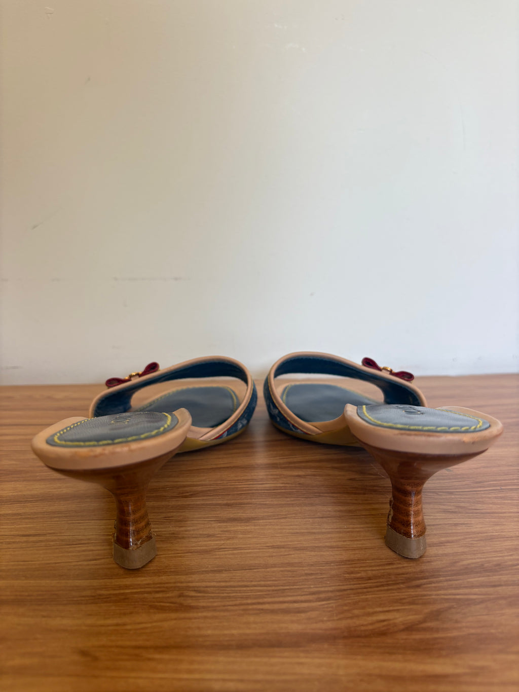 Louis Vuitton x Marc Jacobs denim monogram kitten mules (36)