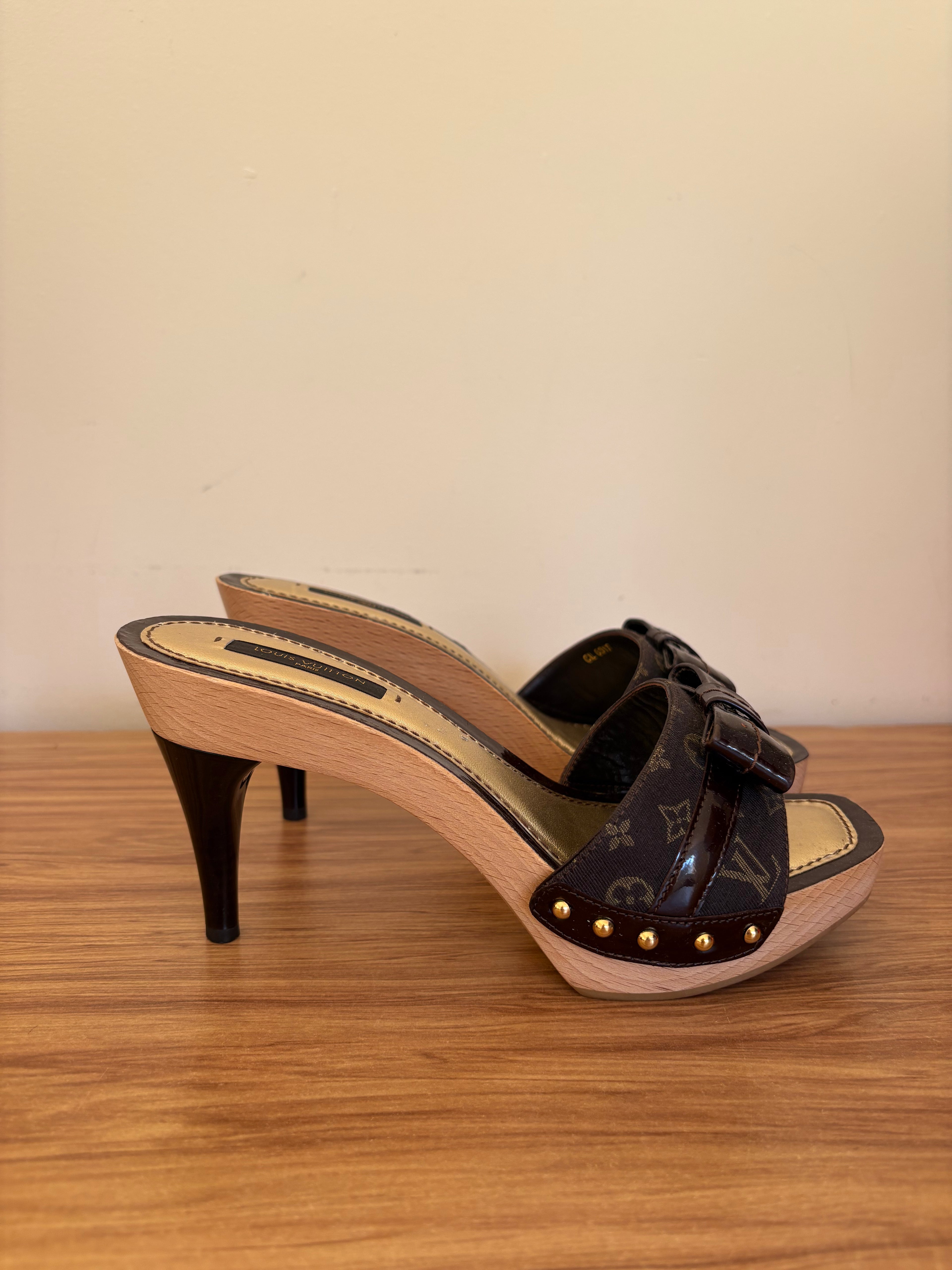 Louis Vuitton x Marc Jacobs era Monogram wood platform mules (36)