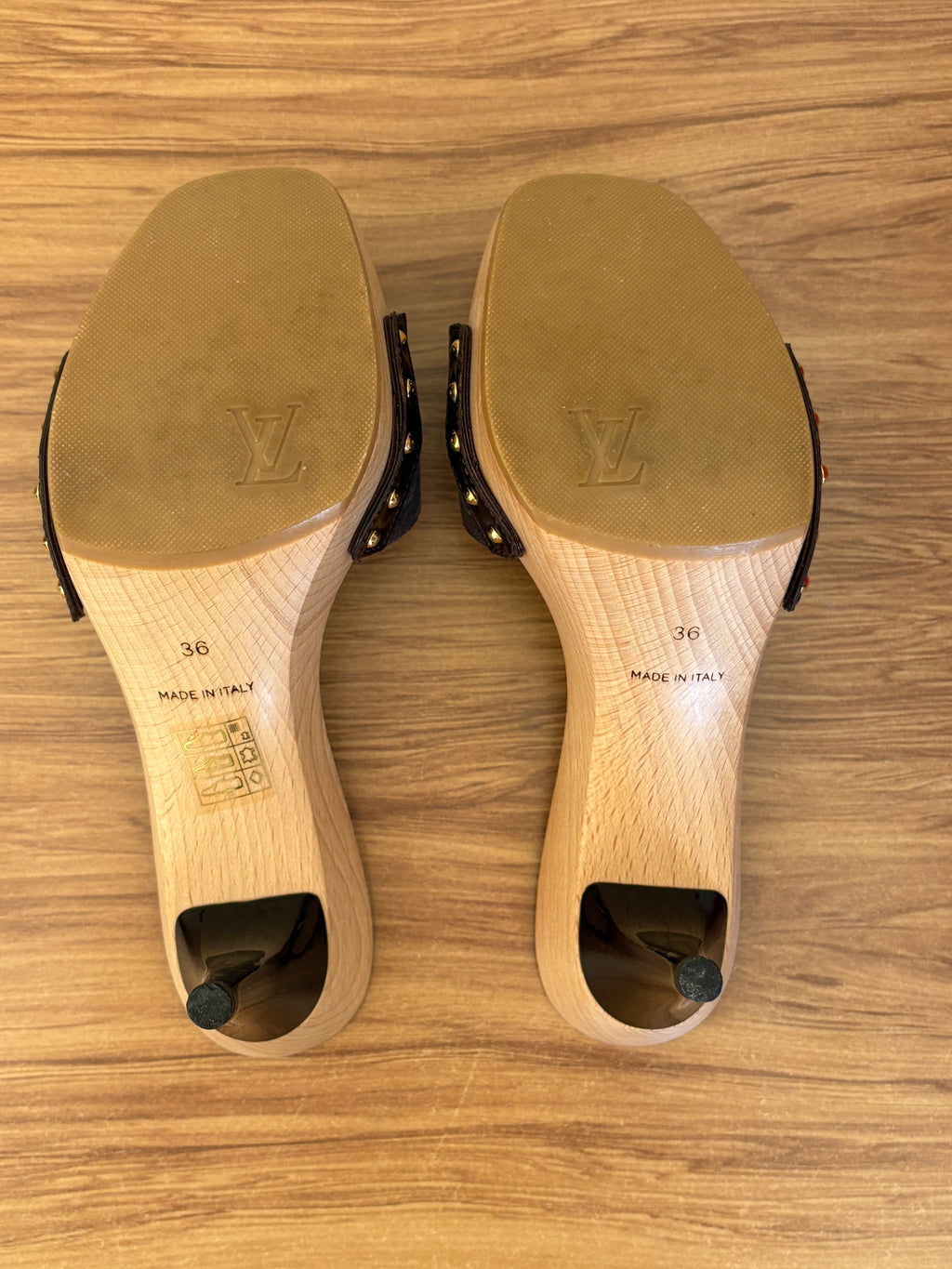 Louis Vuitton x Marc Jacobs era Monogram wood platform mules (36)