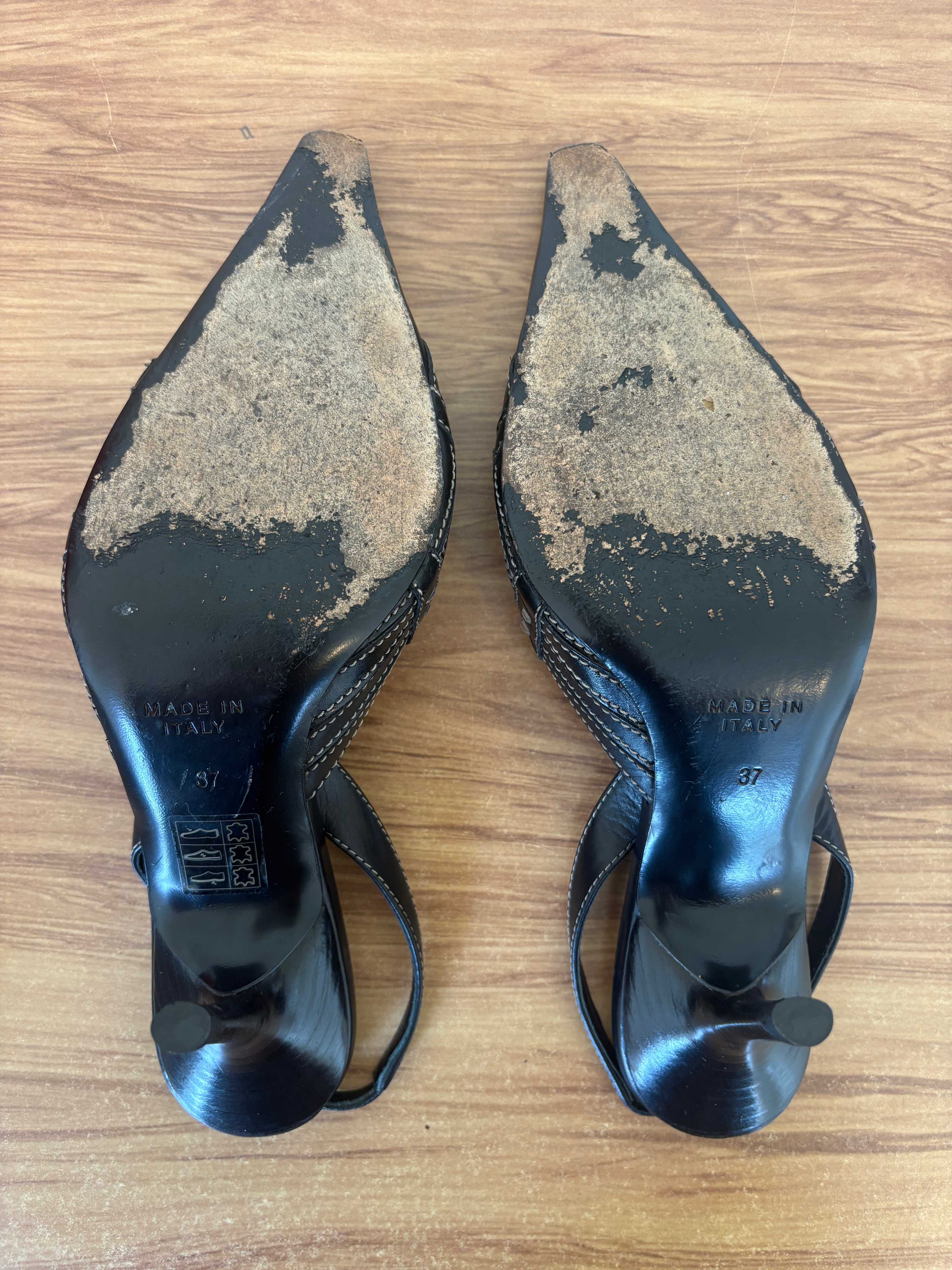 Rene Caovilla swarvoski slingback leather pumps (37)
