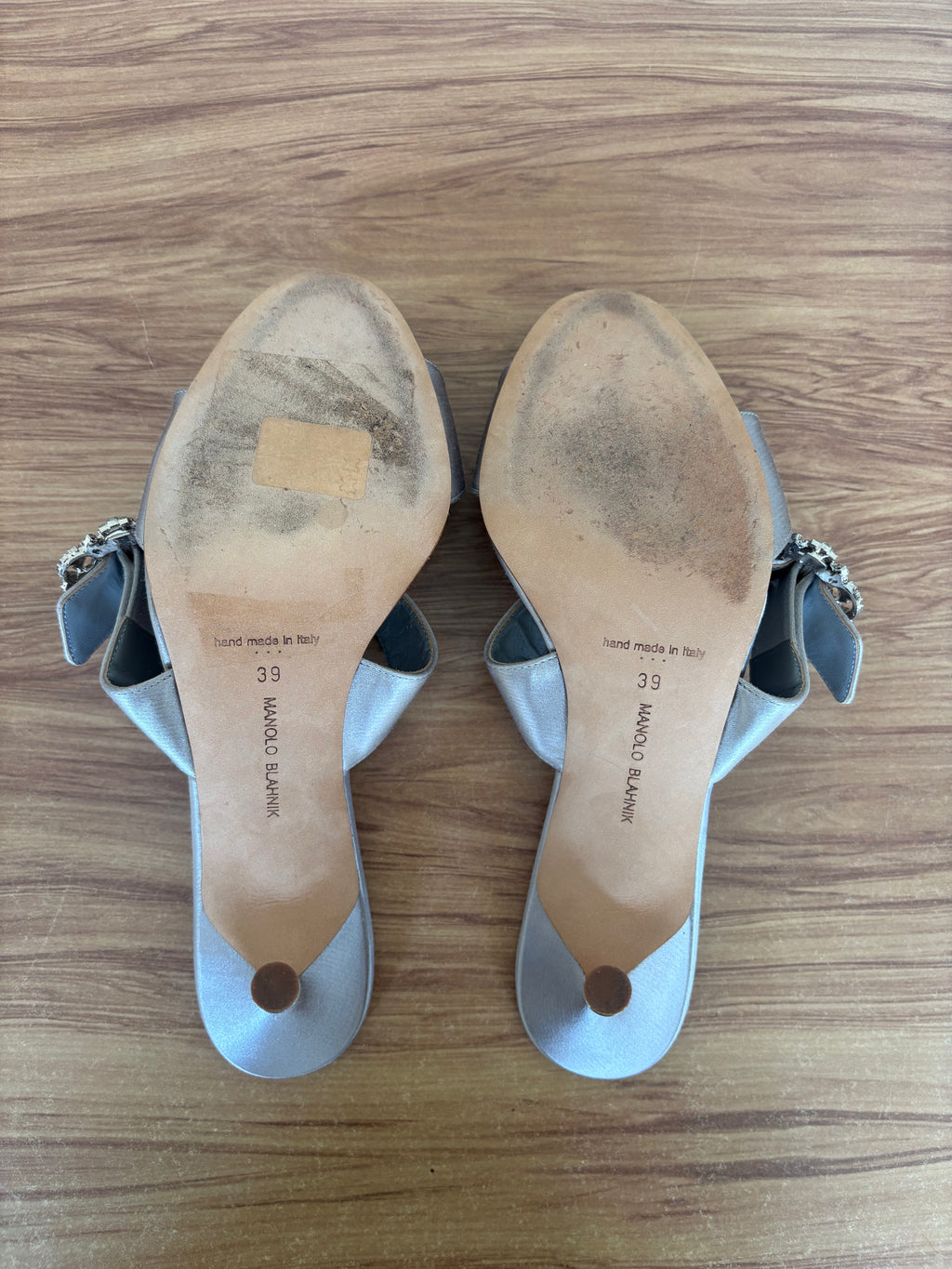 Manolo Blahnik sliver Swarvoski hangisi heels (39)