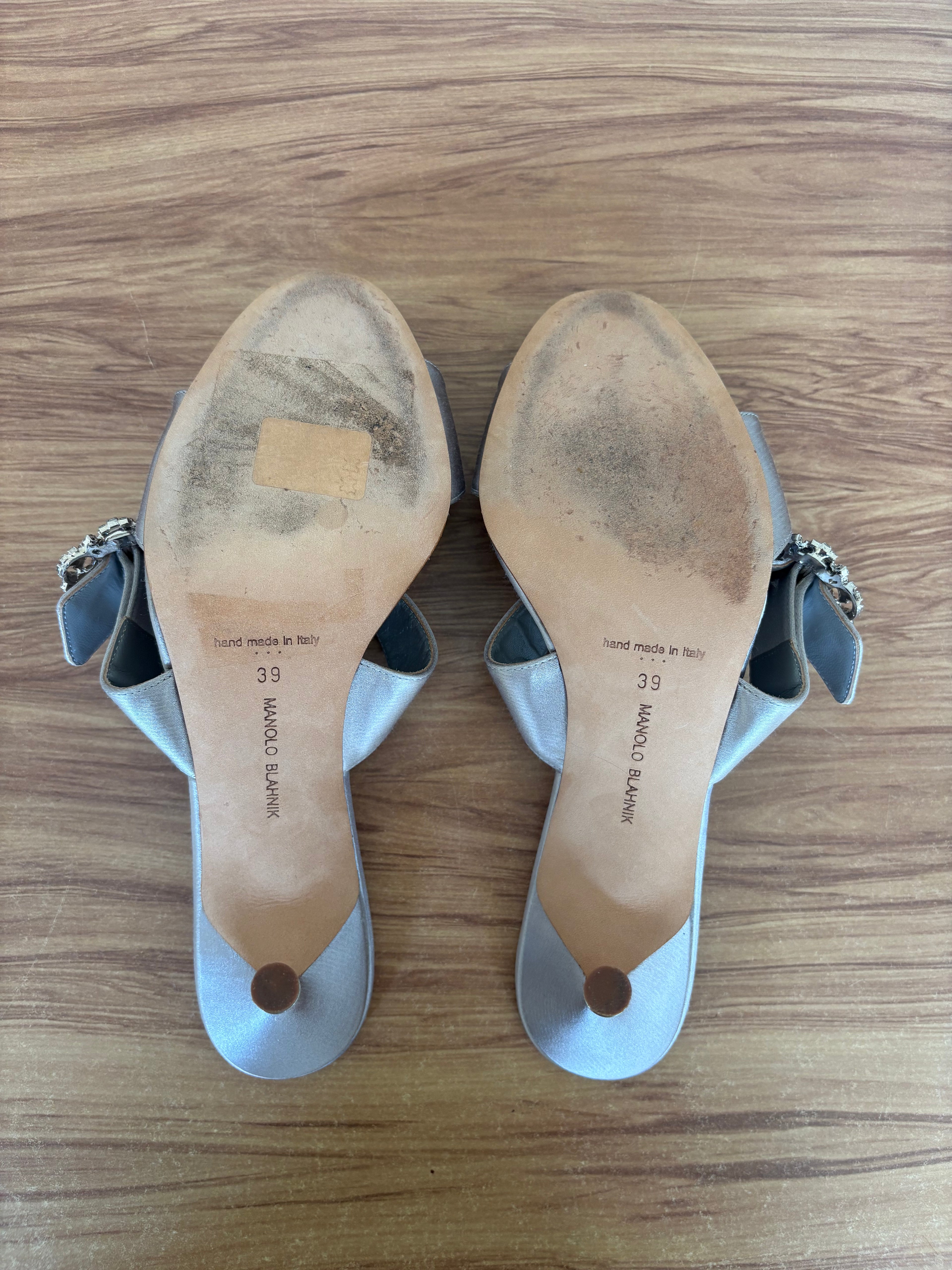 Manolo Blahnik sliver Swarvoski hangisi heels (39)