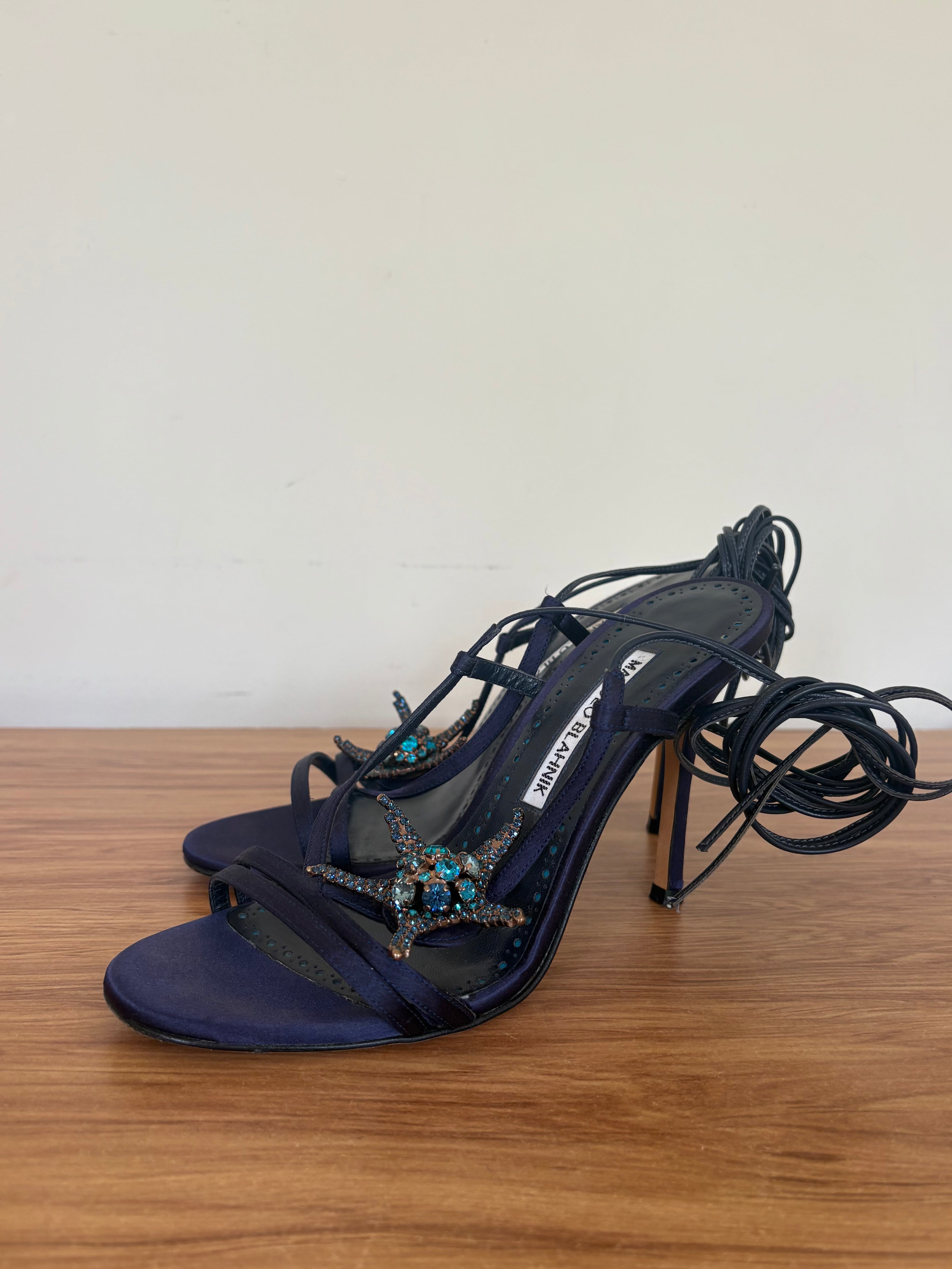 Manolo blahnik limited edition starfish crystal strappy heels (35.5)