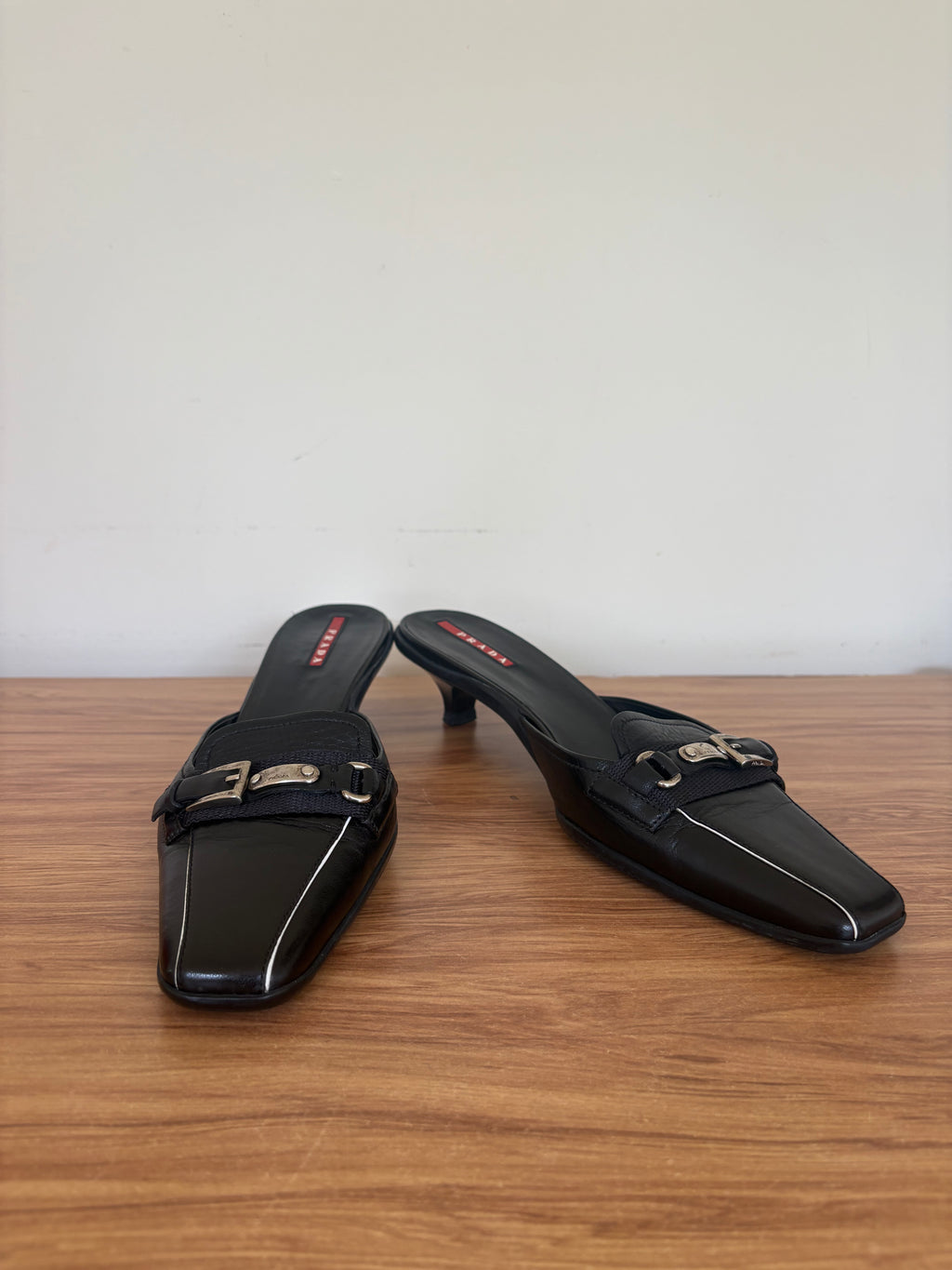 Prada sports black leather kitten pumps (37)